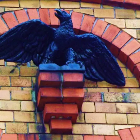 Schwarzer Adler Mit 3 Schlafzimmer, Wz, Kueche, Bad Markisch Buchholz