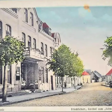 Apartment Schwarzer Adler Mit 3 Schlafzimmer, Wz, Kueche, Bad *